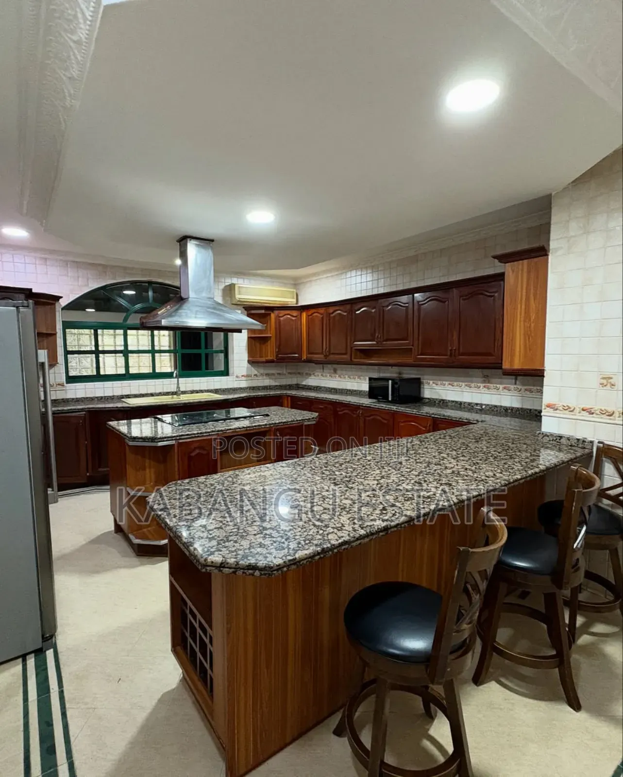 Furnished 4bdrm Villa in Oysterbay for rent