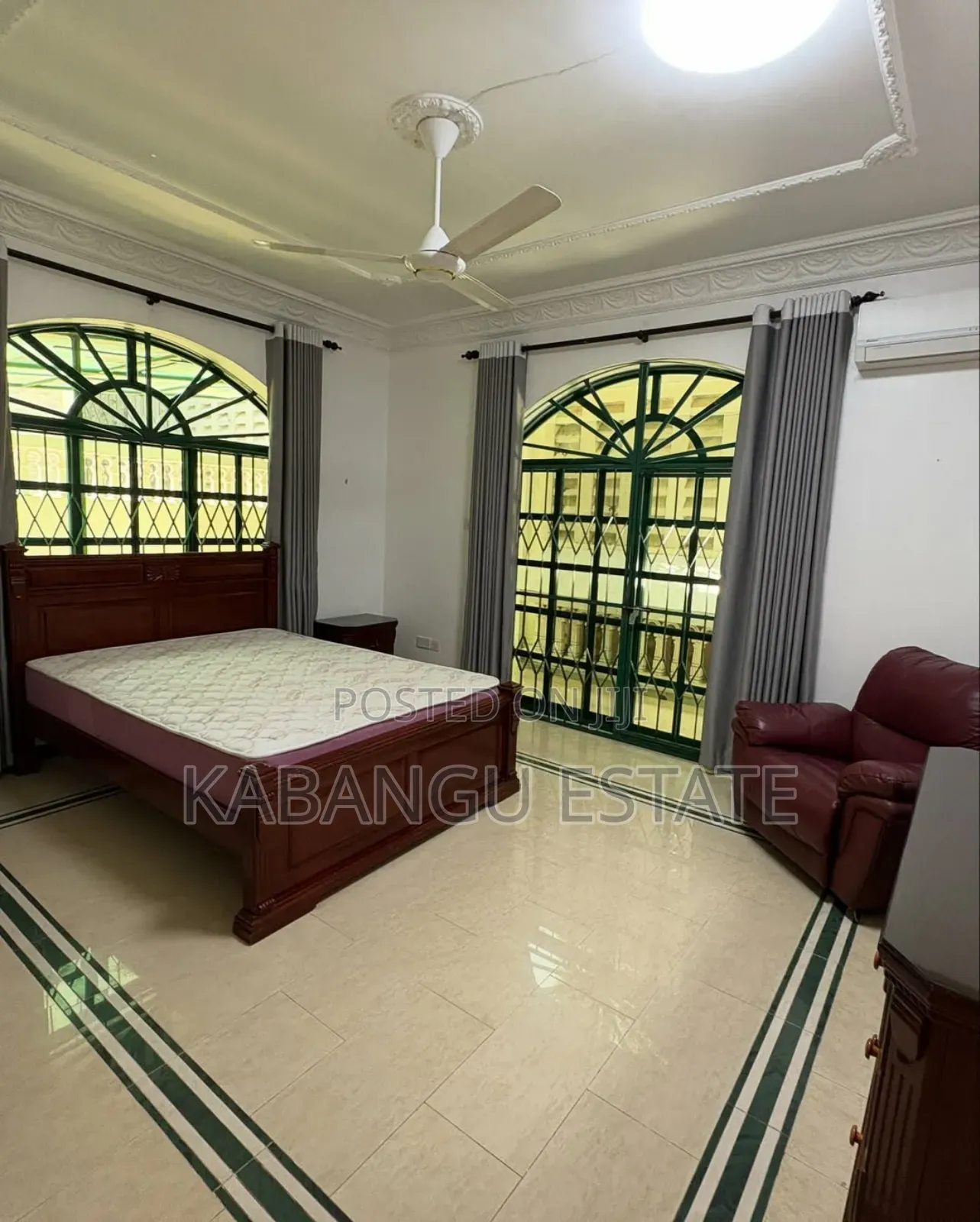 Furnished 4bdrm Villa in Oysterbay for rent