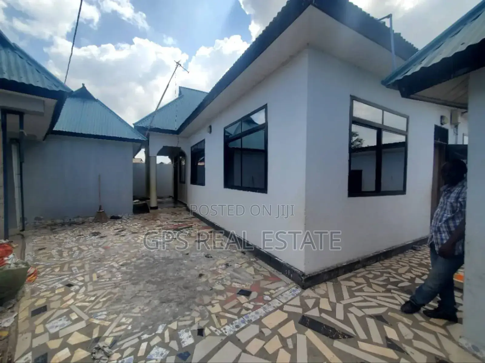 4bdrm House in Mbande Kisewe, Temeke for sale