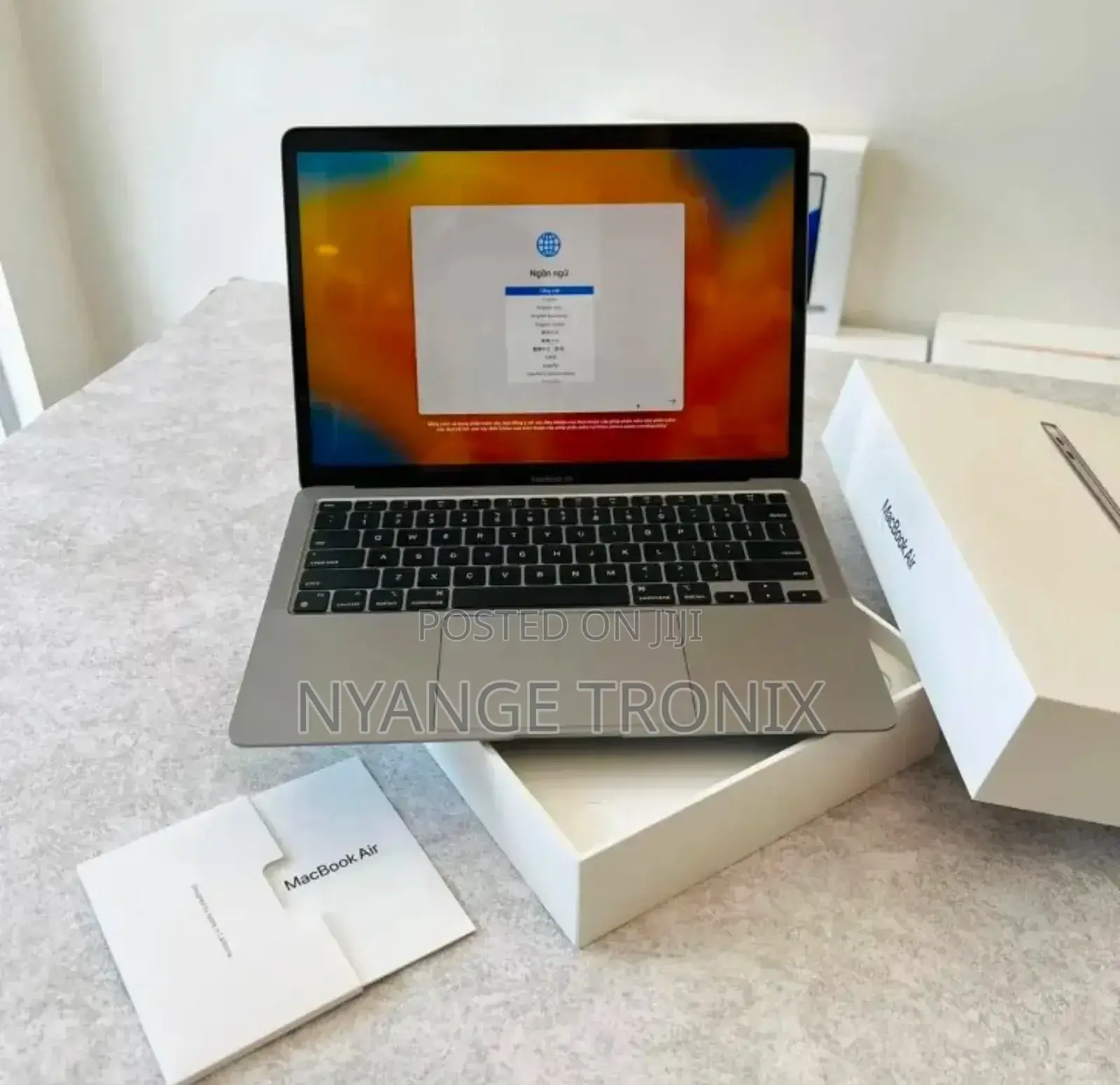 New Laptop Apple MacBook Air 2020 M1 8GB Apple M1 SSD 256GB