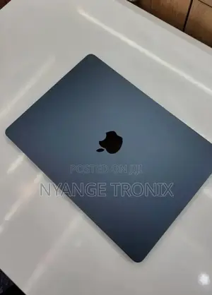 New Laptop Apple MacBook Air 2022 M2 8GB Intel Core M2 SSD 256GB