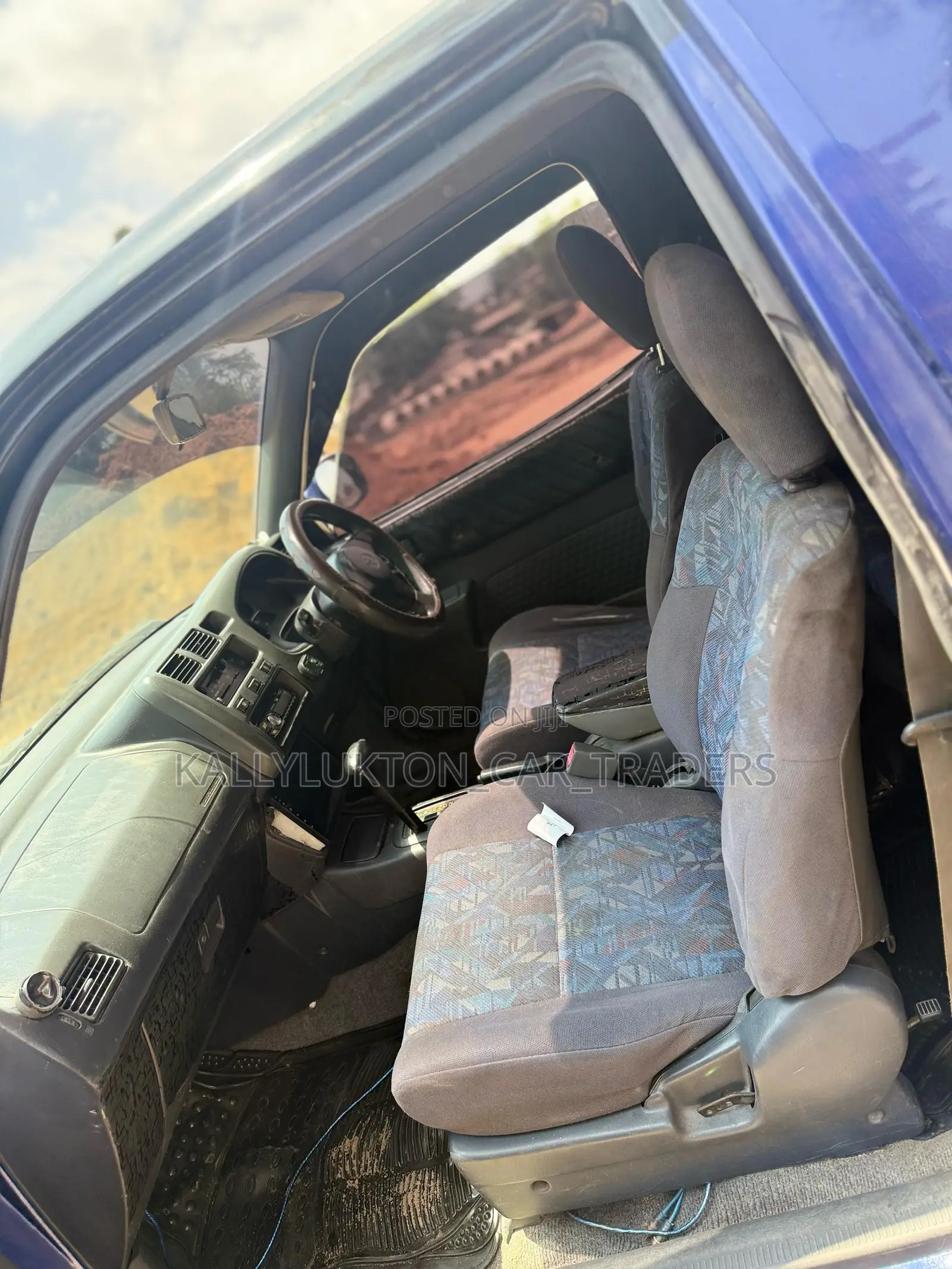 Toyota RAV4 1999 Blue