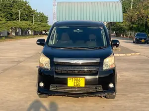 Toyota Noah 2008 Black