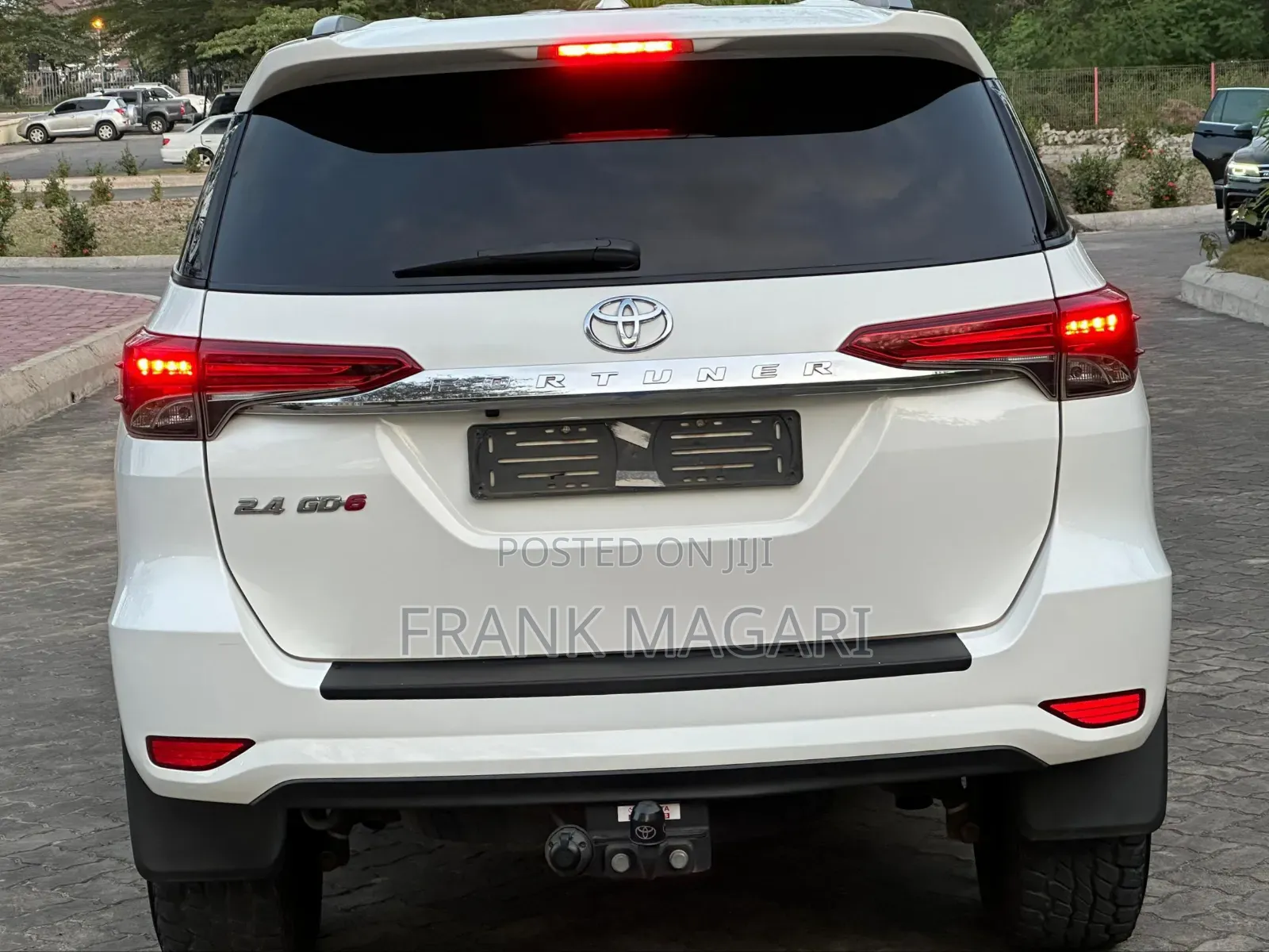 Toyota Fortuner 2.4 D AWD 2018 White
