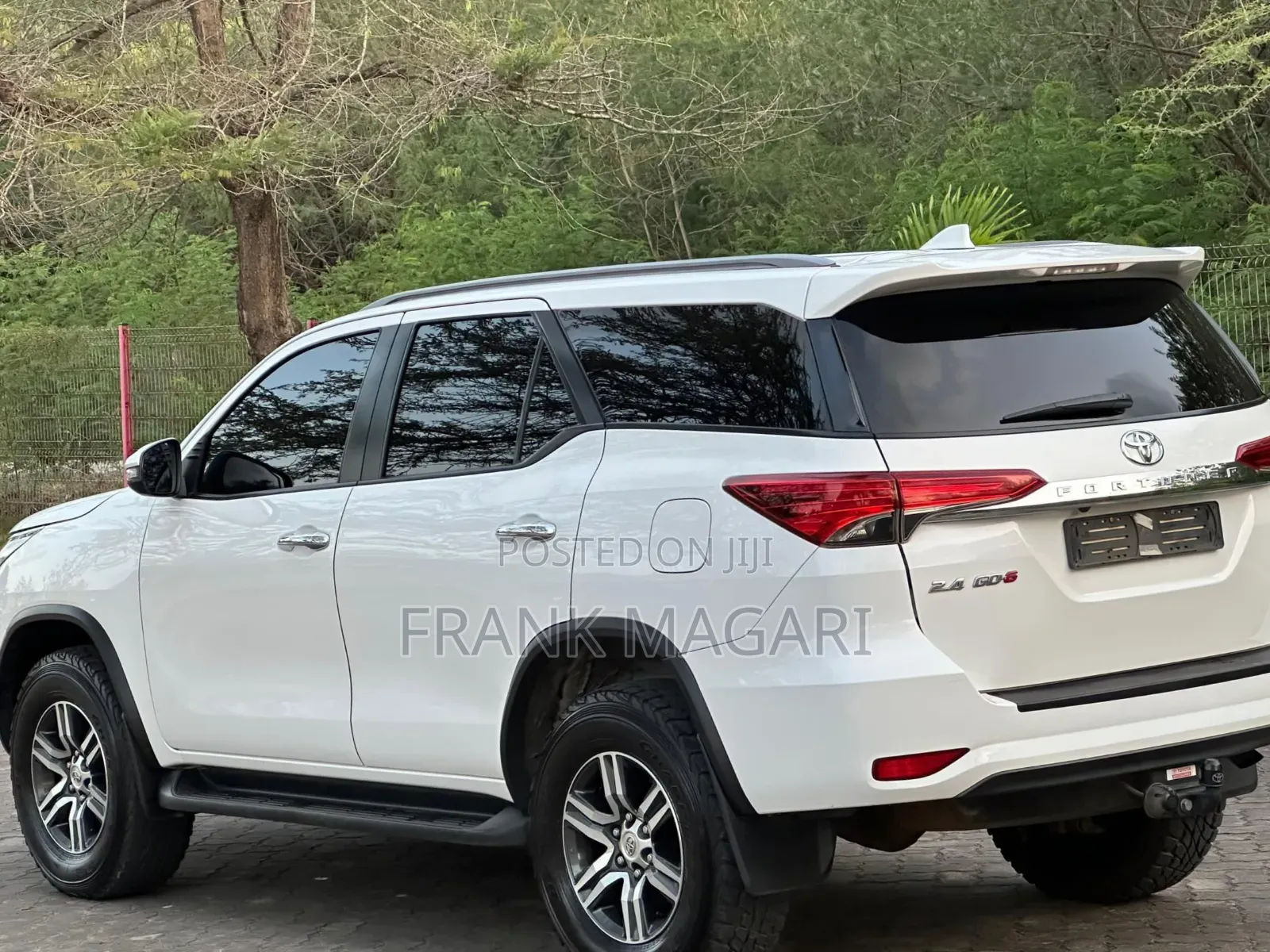 Toyota Fortuner 2.4 D AWD 2018 White