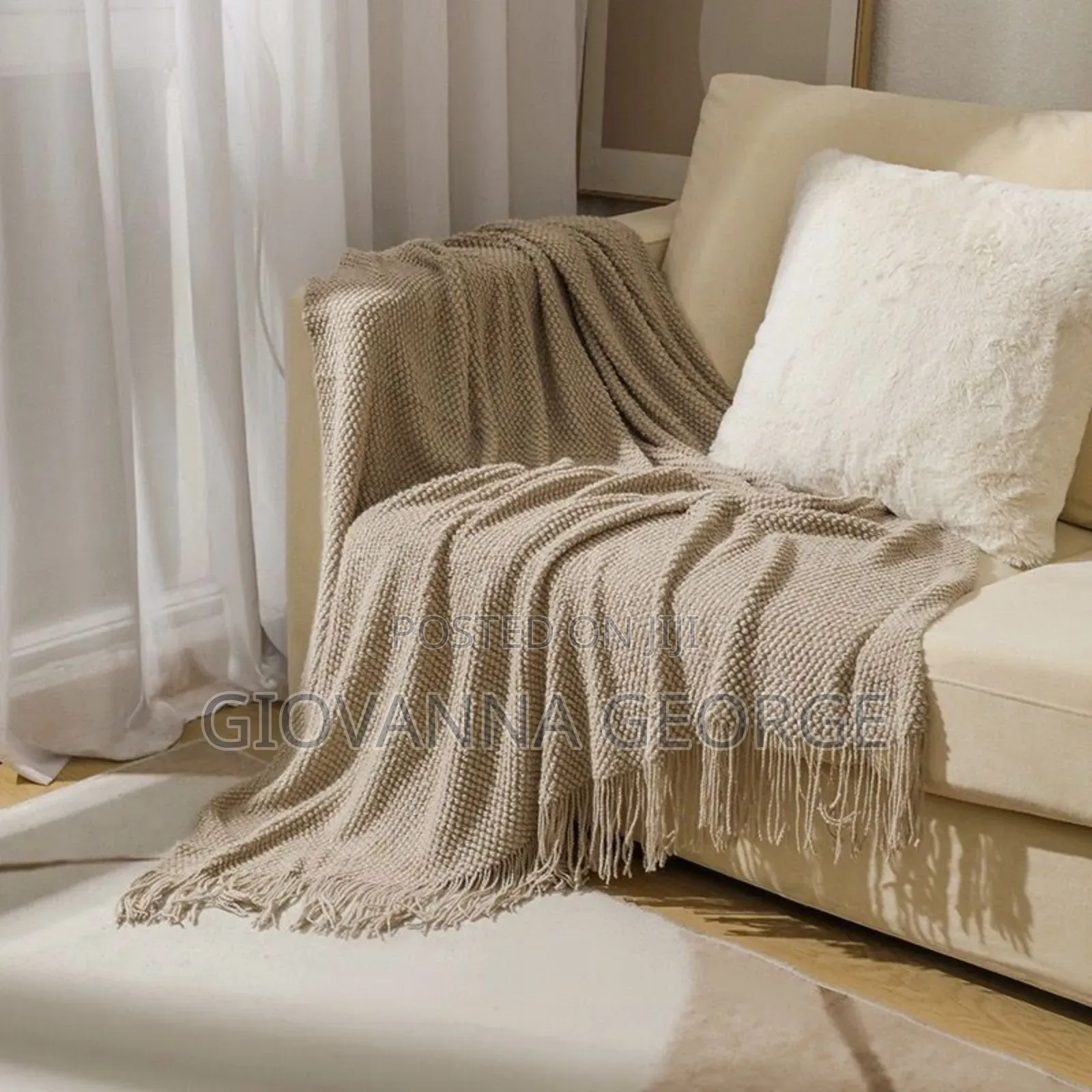 A Very Classic Throw Blankets