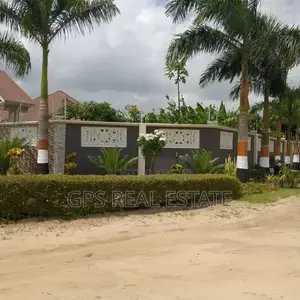 5bdrm House in Chanika Buyuni, Ilala for sale