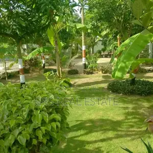5bdrm House in Chanika Buyuni, Ilala for sale