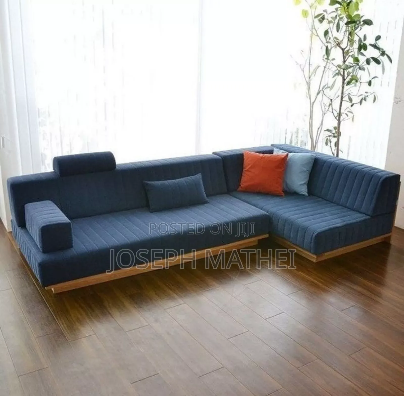 Sofa Nzuri Simple