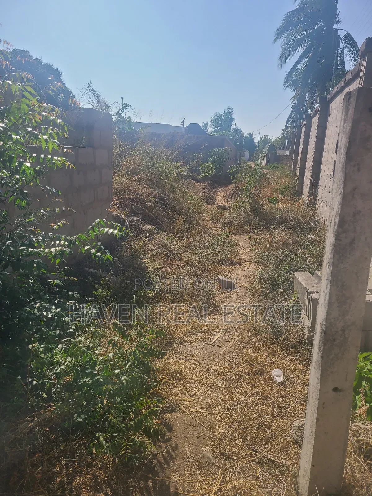 Plot for Sale at Kigamboni