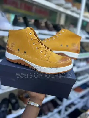 Timberland Mpya Za Rangi Tatu