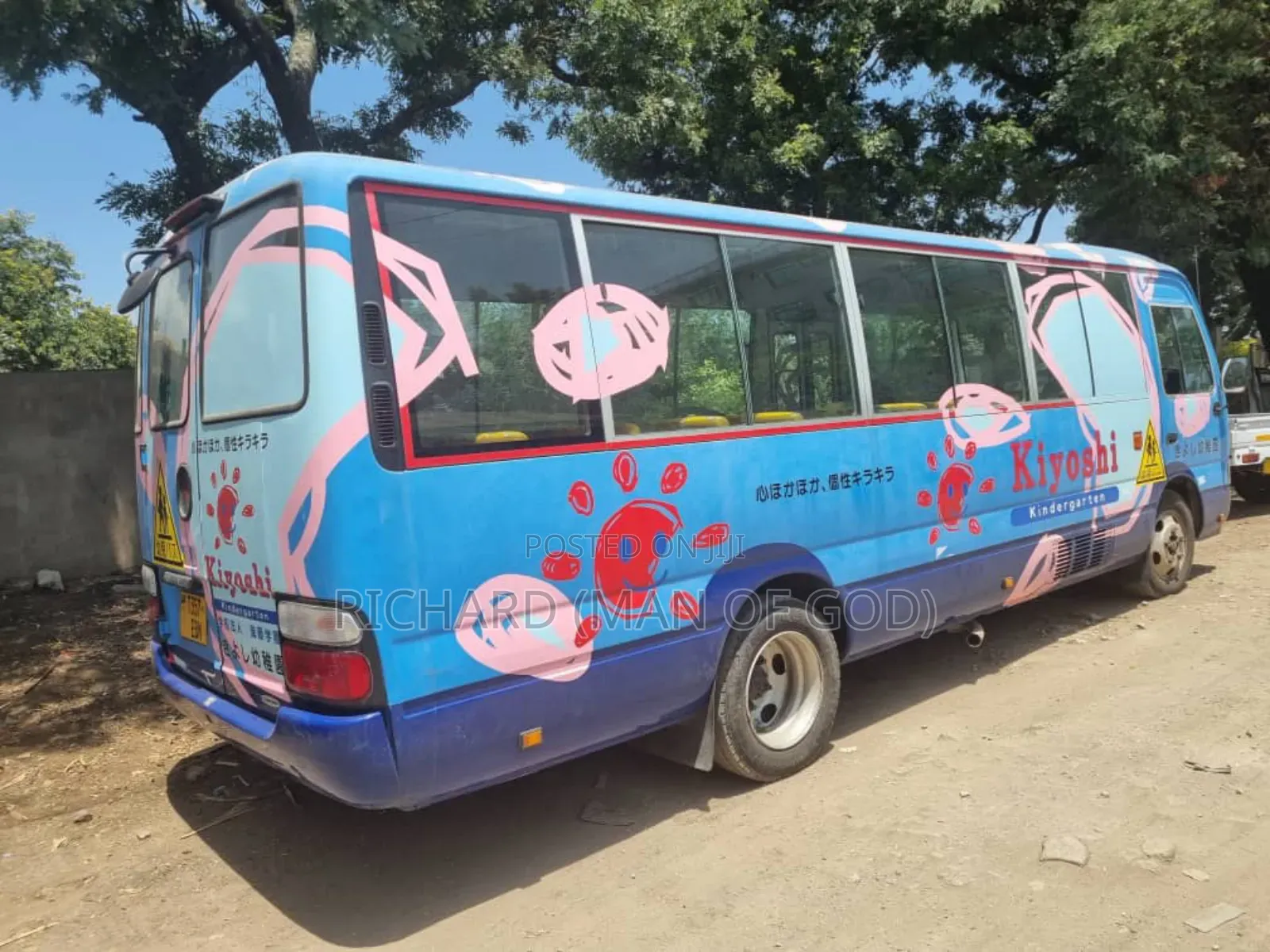 Toyota Coaster 2004 Blue