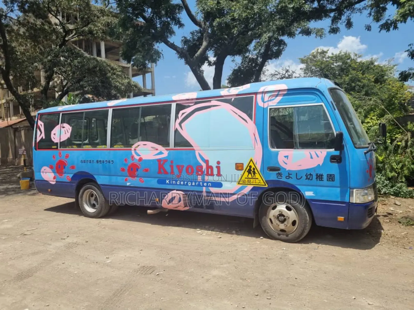 Toyota Coaster 2004 Blue