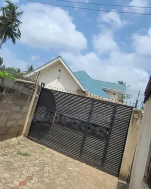 3bdrm House in Mapinga Estate, Kinondoni for sale