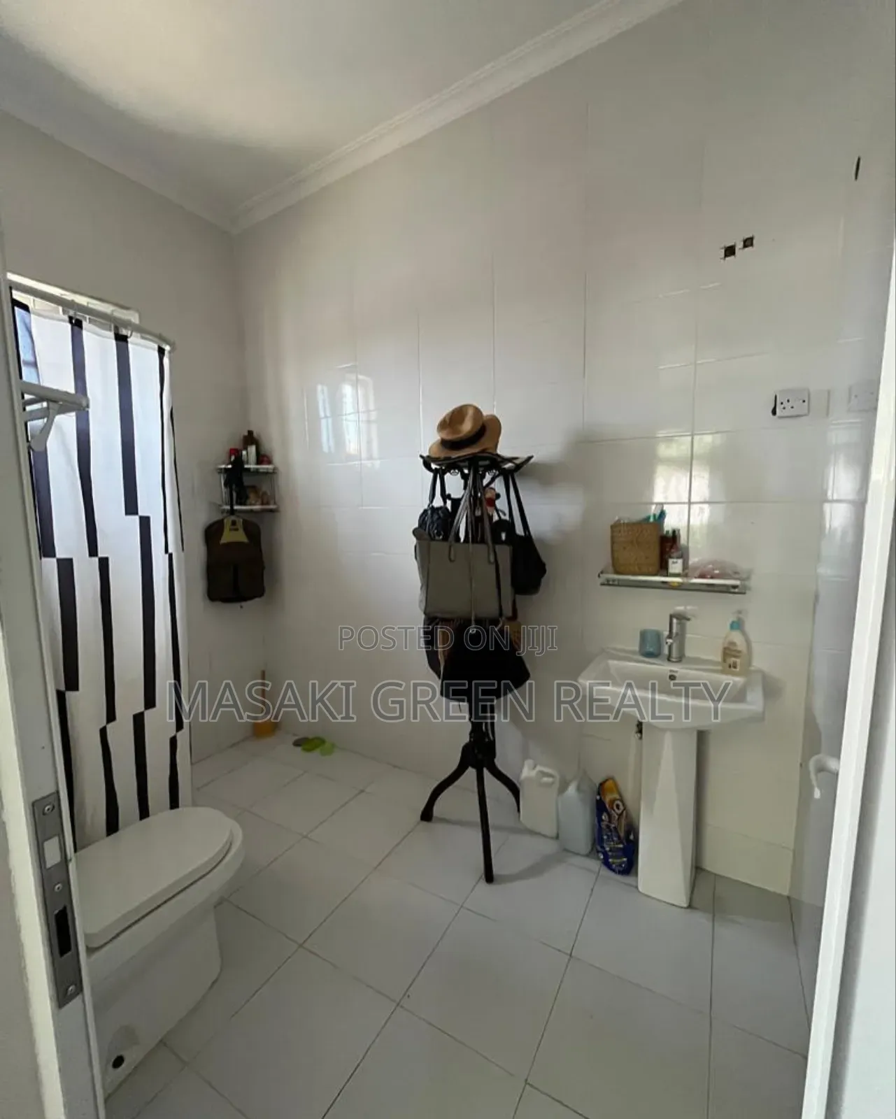 3bdrm House in Mapinga Estate, Kinondoni for sale