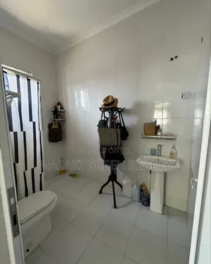 3bdrm House in Mapinga Estate, Kinondoni for sale