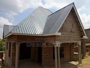 6bdrm House in Kiluvya Madukani, Kinondoni for sale