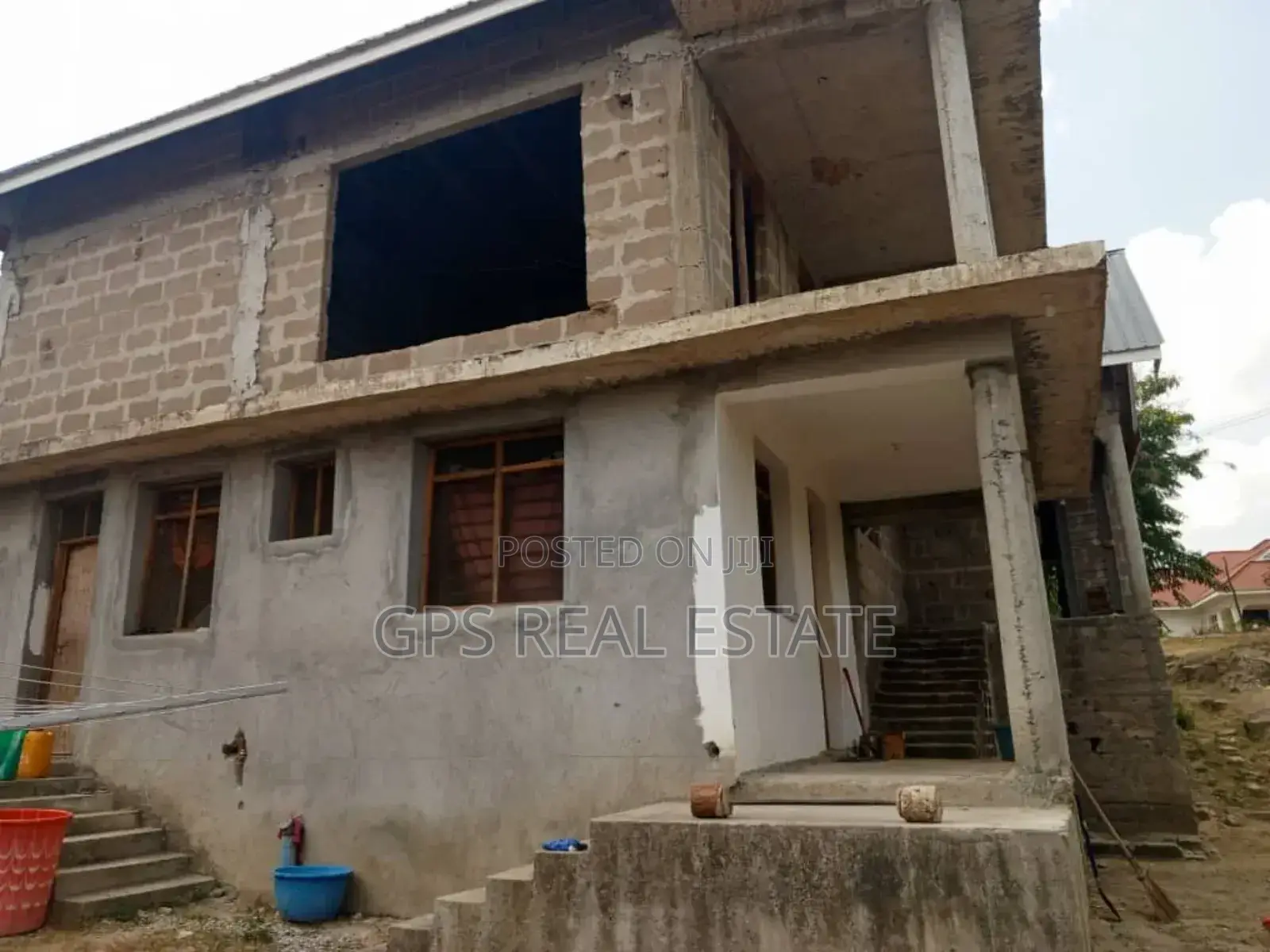6bdrm House in Kiluvya Madukani, Kinondoni for sale