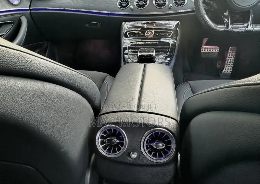 Mercedes-Benz E200 2018 Gray