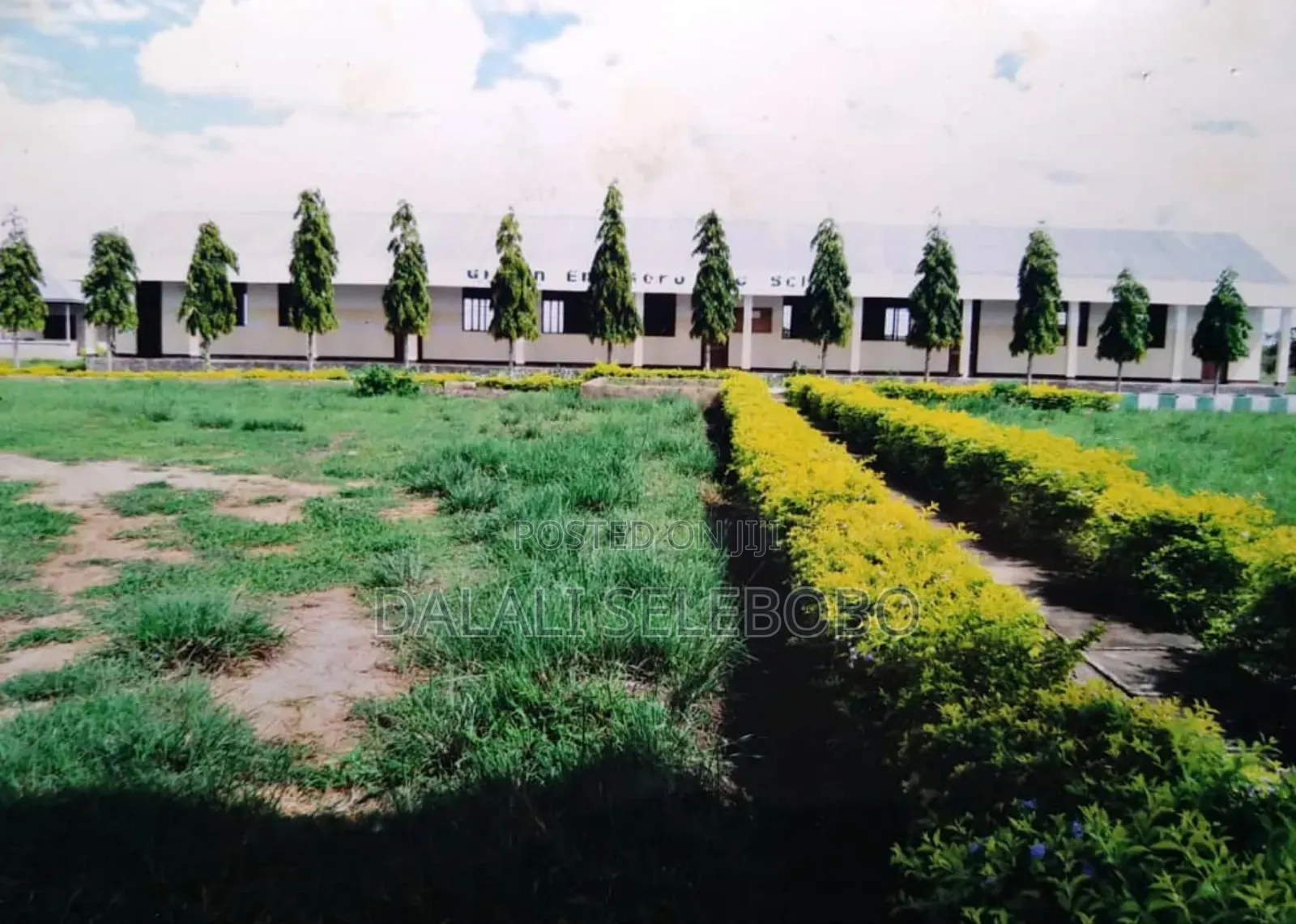 School Off Plan at Tanga Mjni