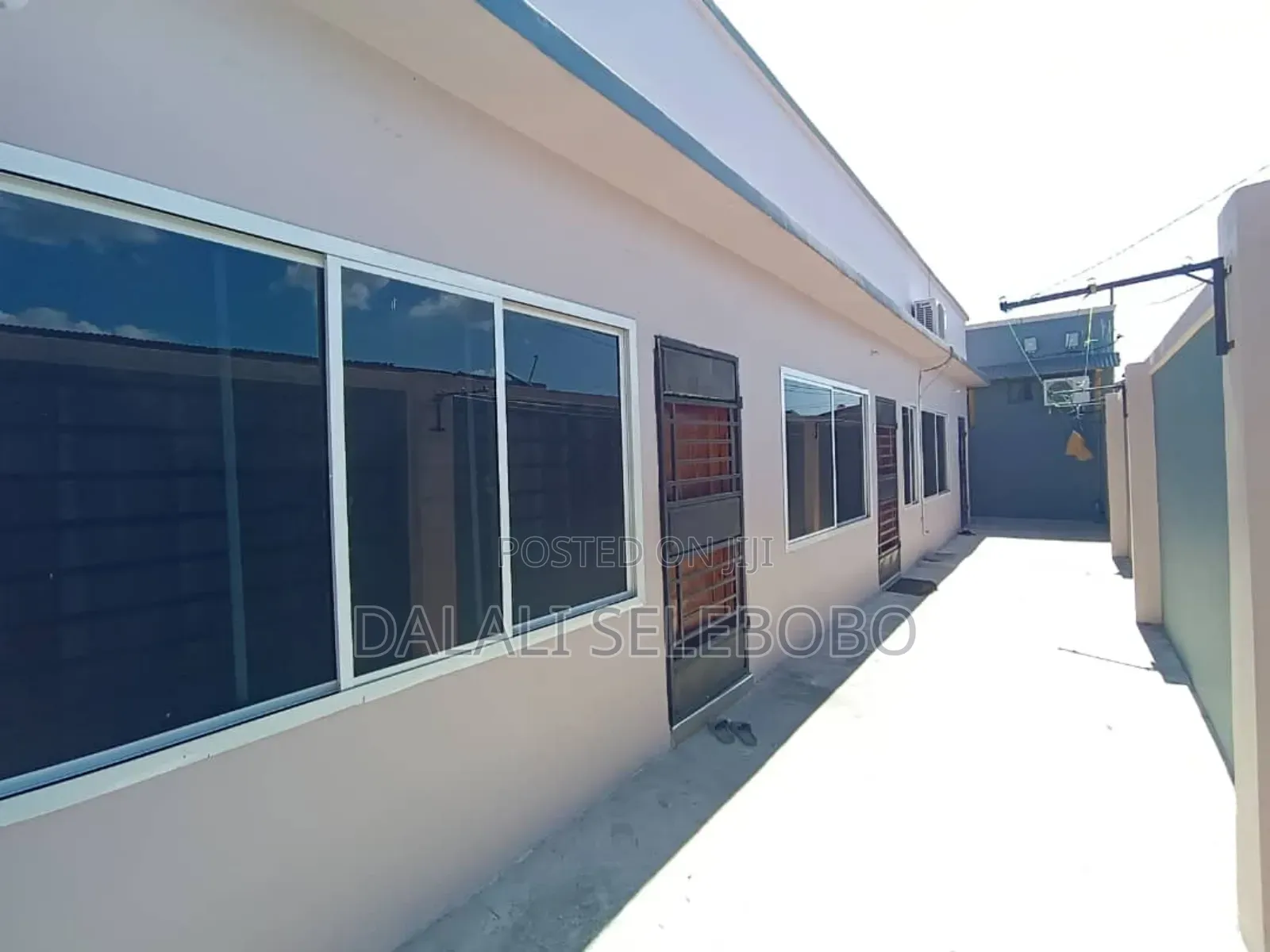 1bdrm Bedsitter in Sinza Vatkan for rent