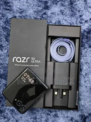 New Motorola Razr 50 Ultra 512 GB Black