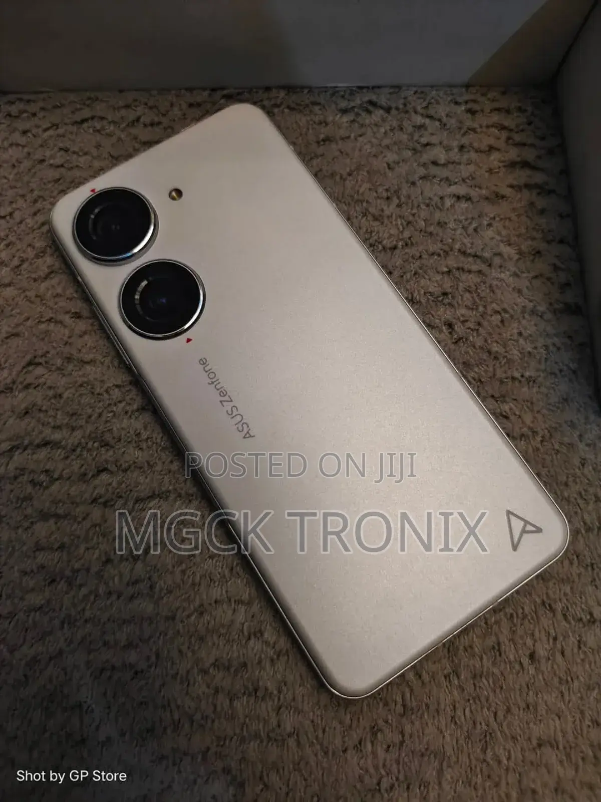 New Asus Zenfone 10 256 GB White