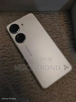 New Asus Zenfone 10 256 GB White