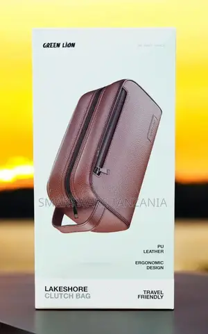 Travel Bag With 2 Zippered Closures For Men And Women