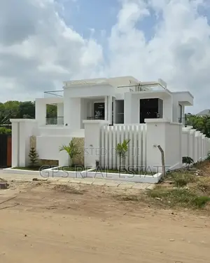 5bdrm Mansion in Goba Njia Nne, Kinondoni for sale
