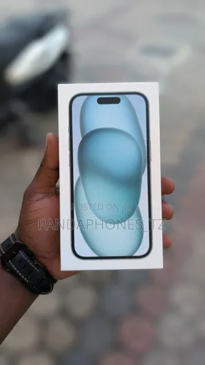 New Apple iPhone 15 128 GB Pink