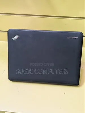 Laptop Lenovo ThinkPad X131e 4GB Intel HDD 500GB