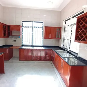 2bdrm Apartment in Kimara for rent