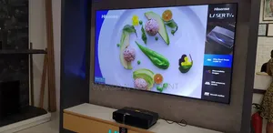 Hisense 120" Uhd Smart Laser Tv | He120l5f