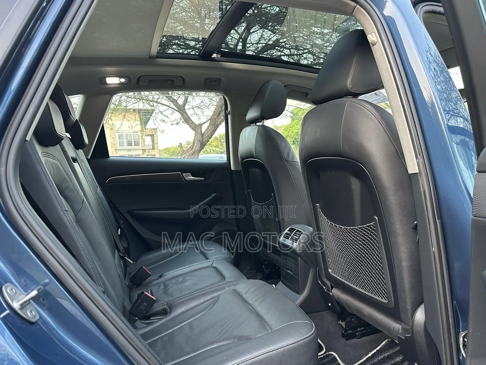 Audi Q5 2010 Blue