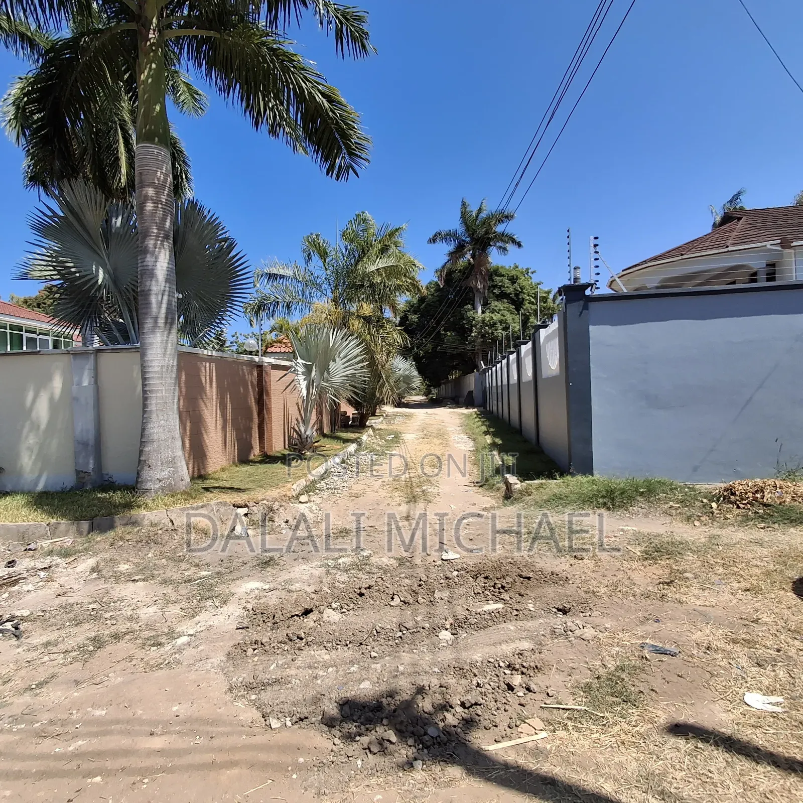Plot for Sale Mbezibeach.!??%