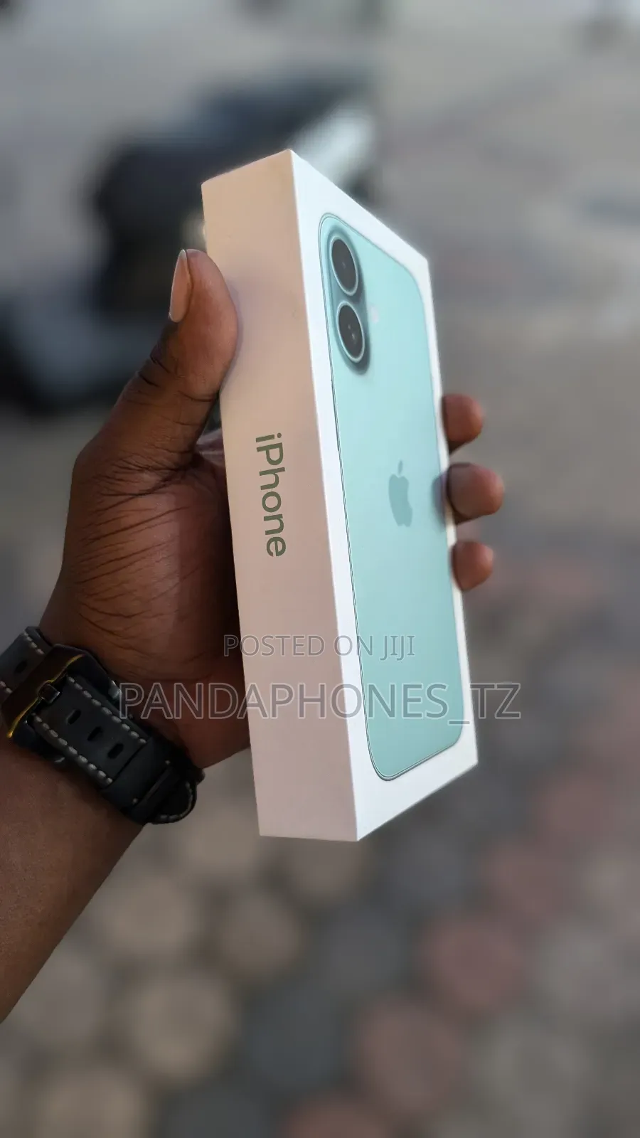 New Apple iPhone 16 128 GB Blue