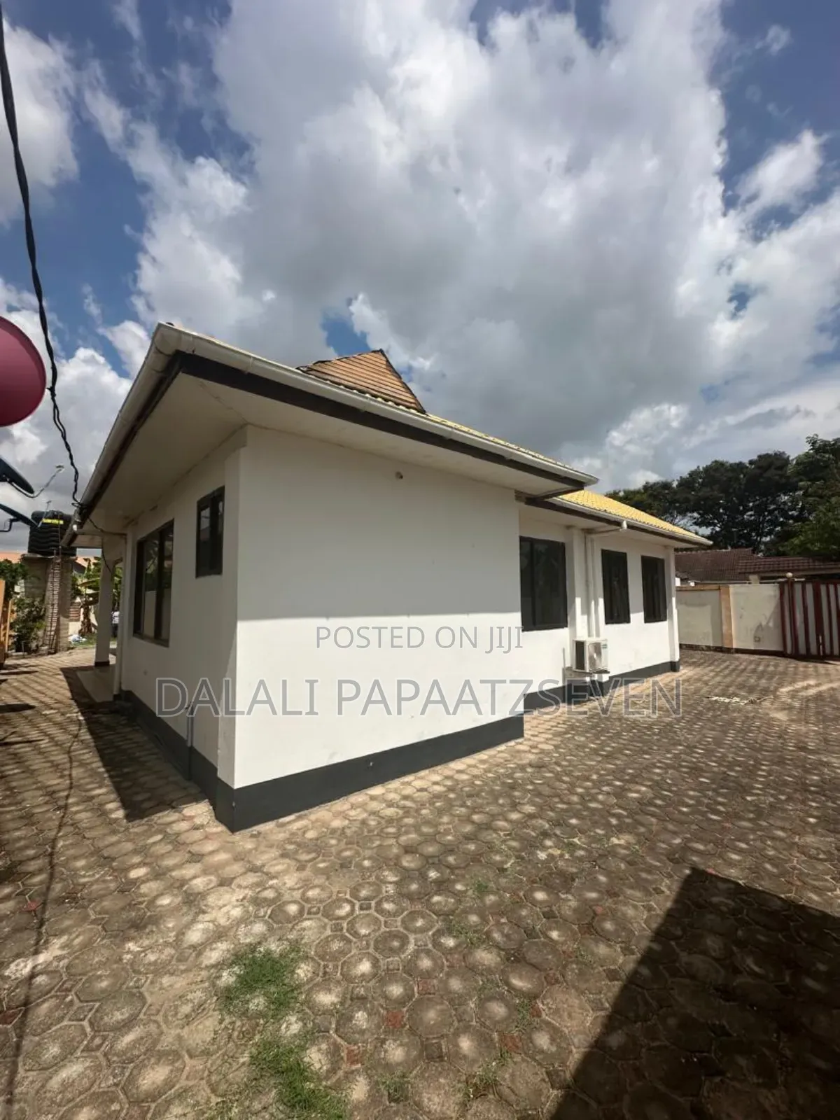 3bdrm House in Dalalipapaatzseven, Kinondoni for rent