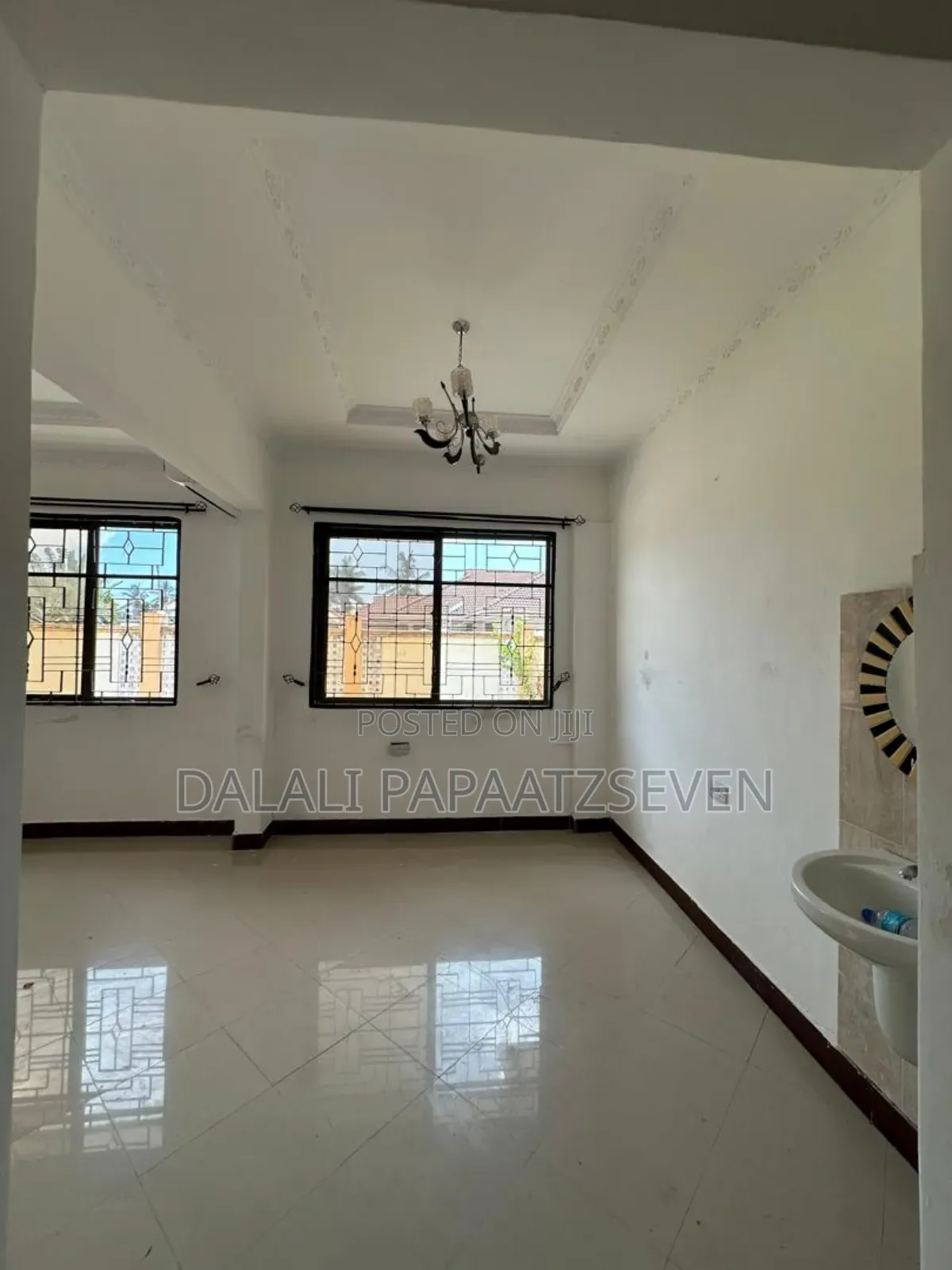 3bdrm House in Dalalipapaatzseven, Kinondoni for rent