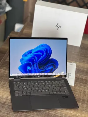 New Laptop HP Spectre 14 32GB Intel Core Ultra 7 SSD 1T