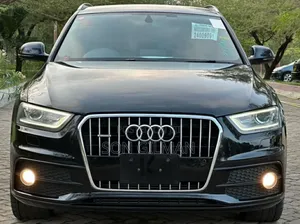 Audi Q3 2014 Black