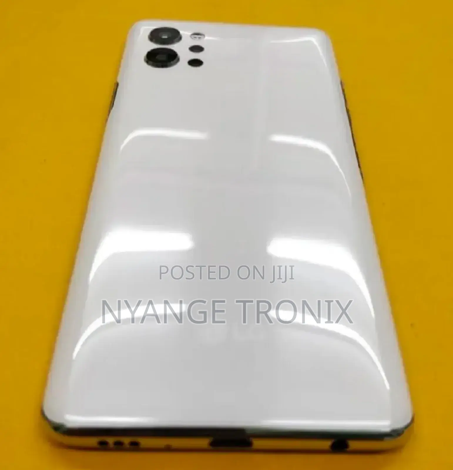LG Q92 128 GB White