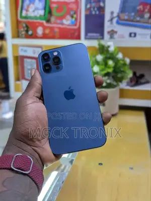 New Apple iPhone 12 Pro Max 128 GB Black