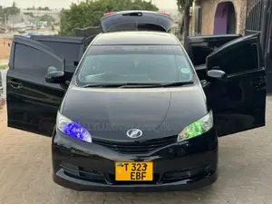 Toyota Wish 2013 Black