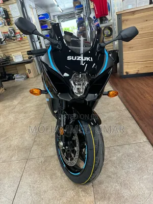 Suzuki GSX 2023 Black