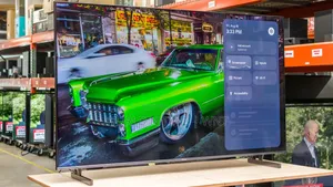 Hisense 55′′ Mini-Led Uled Smart Tv | Quantom Dot | 55u7k