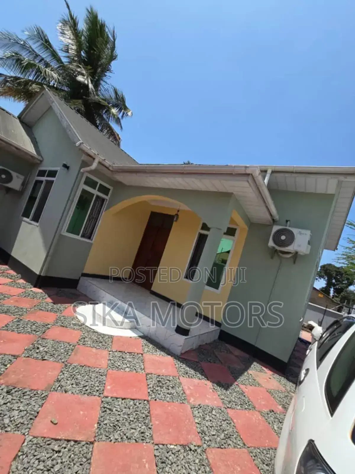 3bdrm House in Njia Nne, Goba for sale