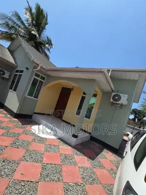 3bdrm House in Njia Nne, Goba for sale