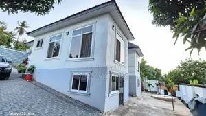 4bdrm House in Africana, Kinondoni for sale