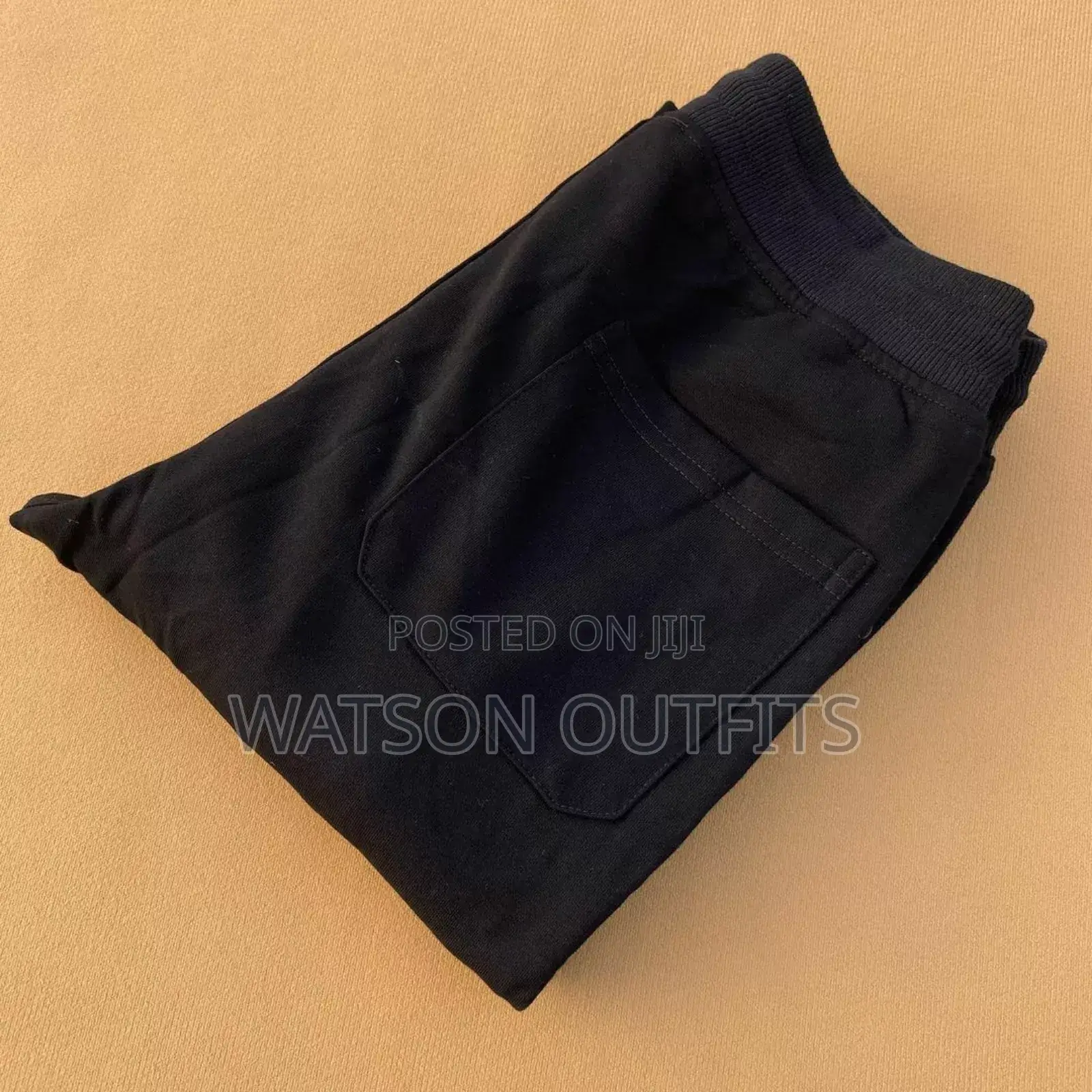 Track Pants Nzito Mpya